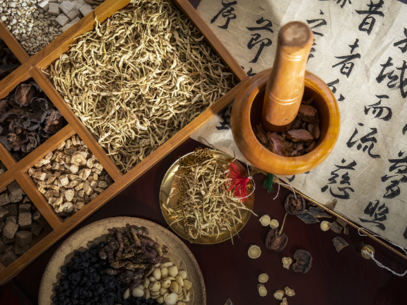 好消息！10月31日湖南中医药文化三湘行走进常宁，省级专家来义诊啦~