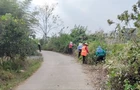 曲潭街道长塘村：清杂护路保通行 为民办事暖民心