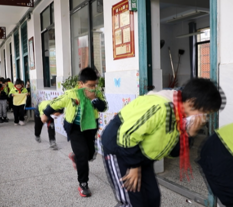 【视频】学墙社区：校地联动开展消防演练 筑牢安全防线