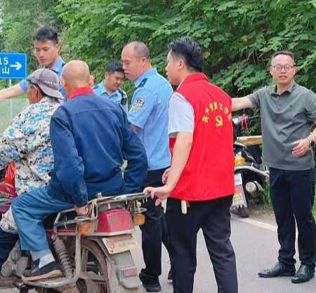烟洲镇：保“轮子”上的安全  护“篮子”旁的秩序