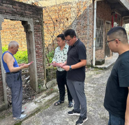 柏坊镇:危房拆除除隐患 镇社联动保平安
