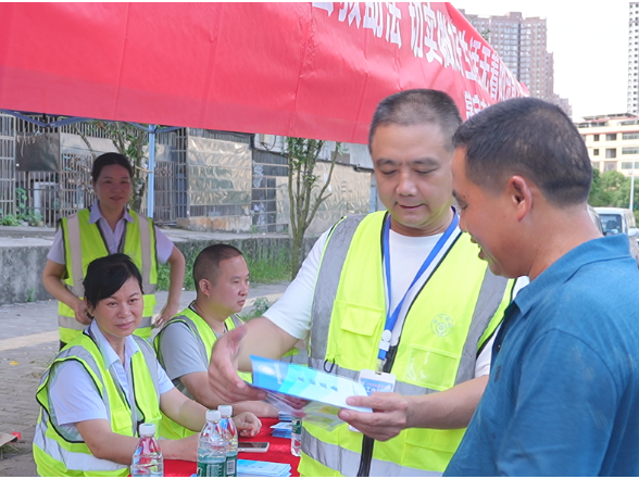 【视频】常宁：救助开放日“摆摊”菜市场 贴心服务“零距离”