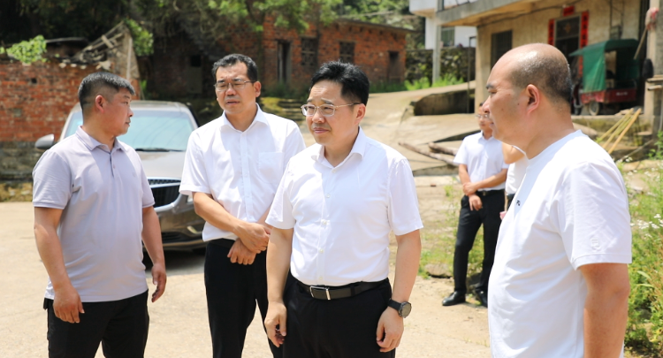 【视频】罗卫华“四不两直”督导检查安全生产、防汛备汛和地质灾害防治工作