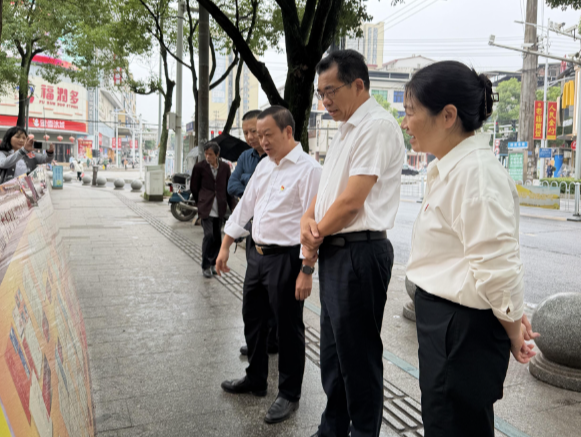 【视频】常宁开展“档案与时代同行”6·9国际档案日宣传活动