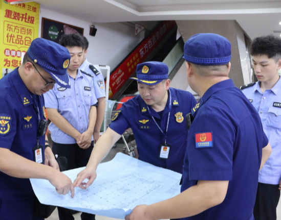 【视频】常宁市多部门联合开展消防安全集中夜查行动
