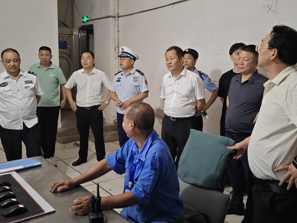 常宁：开展老旧居民住宅（小区）、群租房夜查 守住群众居住安全底线