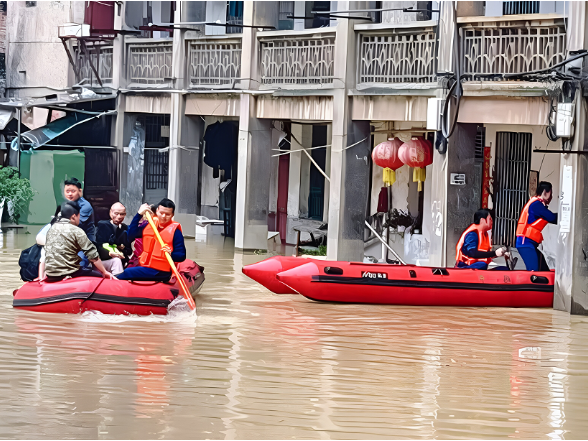 泉峰街道：闻“汛”而动 向险而行 全力筑牢防汛安全防线