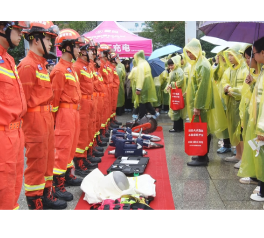 【视频】“预防为主 生命至上”常宁市119消防宣传月活动启动