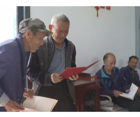 【视频】常宁：370本不动产权证书“送证下乡” 打通服务群众“最后一公里”