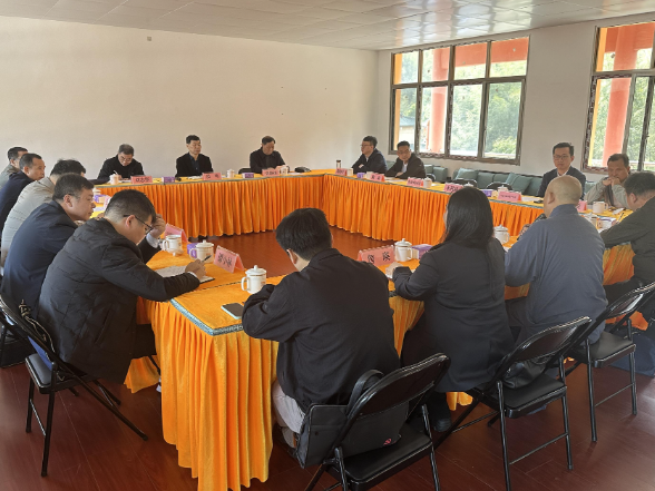 段鸣到大义山调研宗教场所建设工作