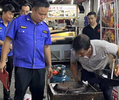 【视频】常宁：夜查燃气安全 守护夜市“烟火气”
