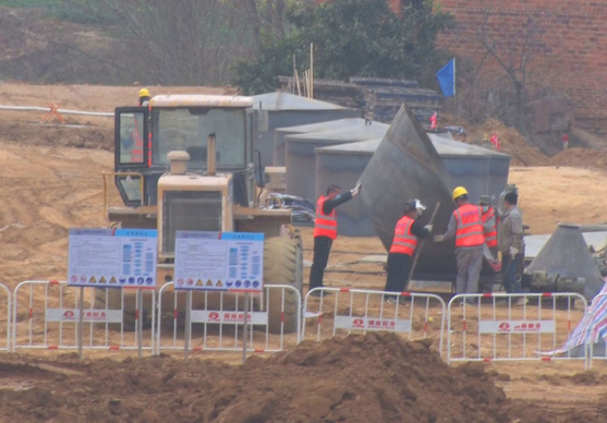 【落实衡阳市两会精神】常宁  ：打造一流施工环境 加快推进湘江三级航道二期近尾洲二线船闸工程建设
