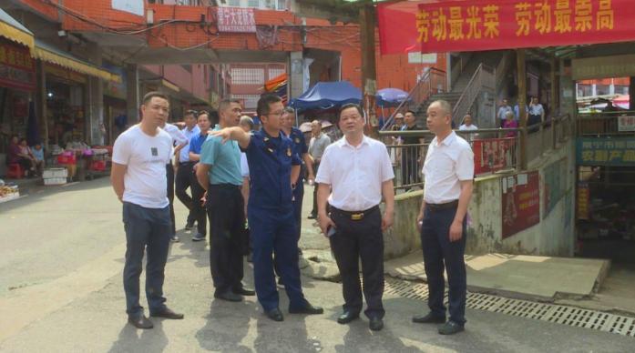 吴乐胜： 加速推进集贸市场提质改造  提升群众获得感和幸福感