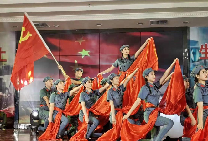 我自豪 我是常宁中医人 市中医院举行“5·12”国际护士节文艺汇演