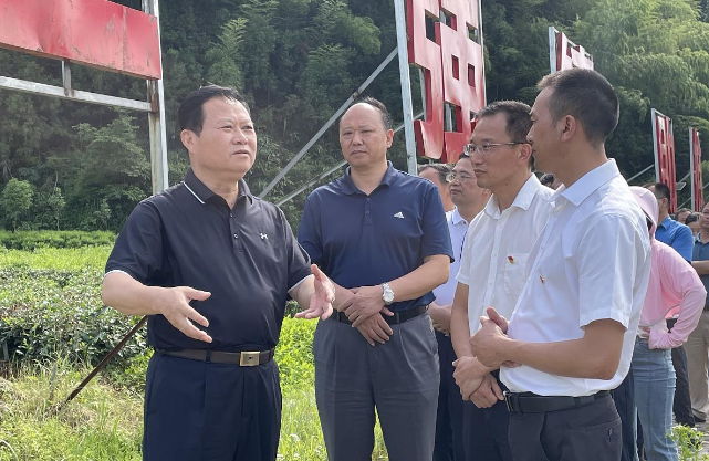 快讯｜省人大常委会党组成员、副主任叶红专来常调研民族团结进步创建工作