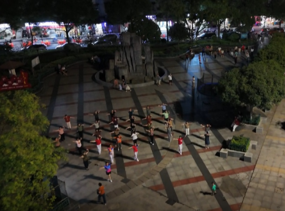 【视频】城市微革命 幸福家门口（70） 泉峰街道：广场舞“降噪” 奏响“动静”协奏曲