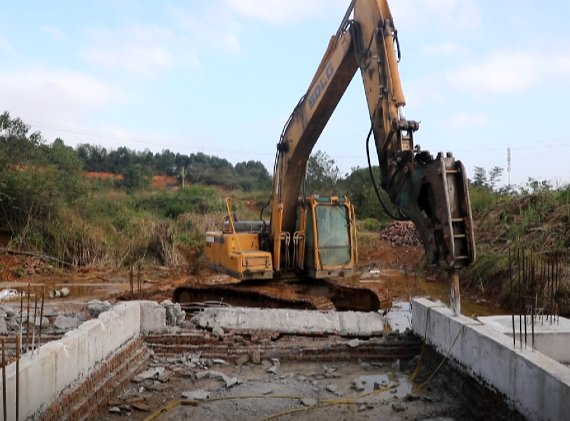 【视频】城市微革命 幸福家门口(80) 常宁向违建“亮剑” 依法坚决拆除