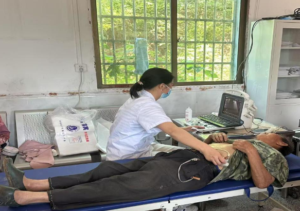 柏坊镇：医疗资源下沉乡村 健康服务温暖人心