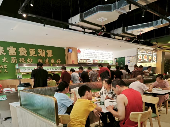 常宁：养老助餐点飘出幸福味