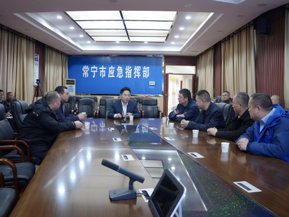 【视频】罗卫华调研春节安全生产 企业复工复产工作 慰问一线工作人员