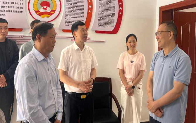 衡阳市政协来常开展食品安全督导及委员工作室调研