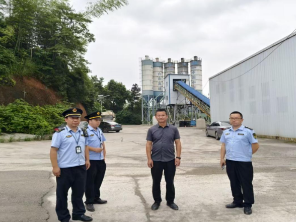 周末攻坚不打烊 实干担当护青绿 衡山分局全力冲刺环保督察反馈整改工作