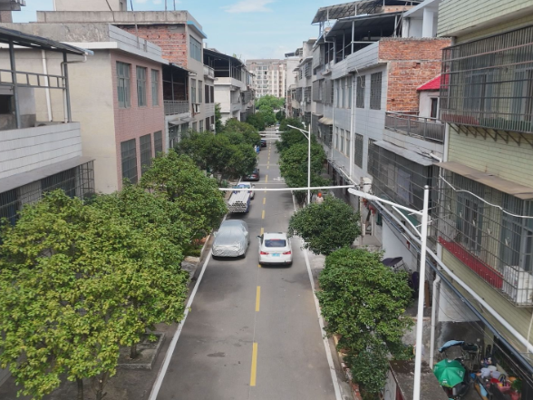 嵩宜社区：老墙“讲”消防 飞线全入管 改出安全感