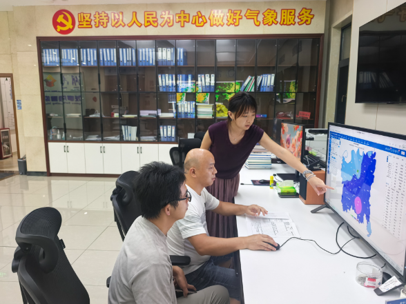 迎战台风“沙德尔”丨常宁气象“631”预警叫应助力塔山乡成功避险转移