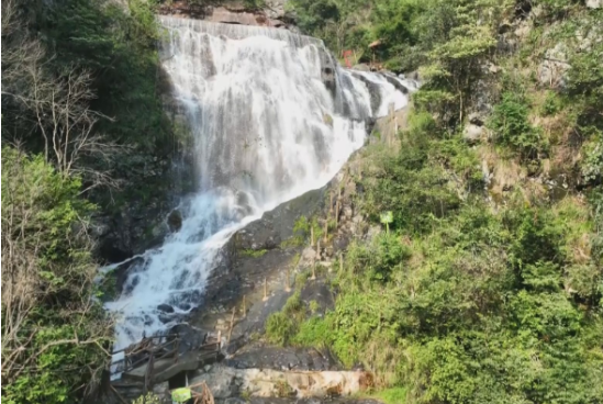 【视频】助力旅发会 常宁欢迎您丨塔山大峡谷：户外运动胜地