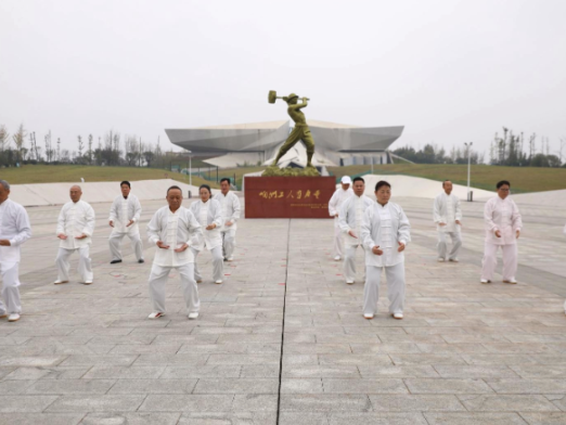 【视频】重阳工业行 常宁老工业人触摸家乡发展新脉动