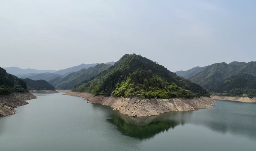 神仙岭的传说1.jpg 神仙岭的传说1.jpg