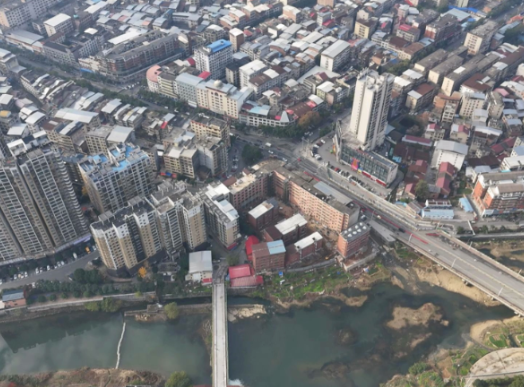 【视频】城市微革命 幸福家门口(92) 原湘运车站家属院:年底“靓装”暖居民