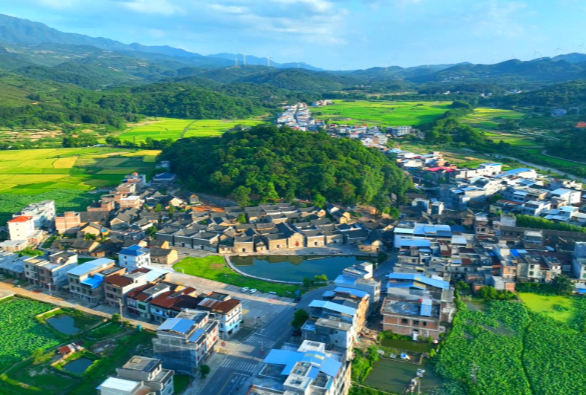 【视频】千年印山镌文脉 溶洞奇观纳福运 ——常宁与您相约诗意假期