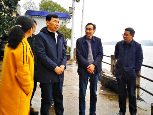 【视频】段鸣开展春节前走访慰问 督导安全生产工作