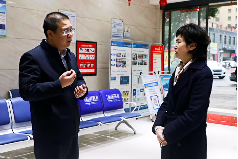 邓艳红调研金融工作