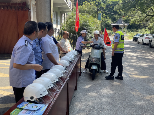 弥泉国有林场：织密双节安全防护网 守护林区平安出行路