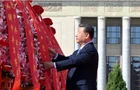 （近观中国）清明祭英烈，习近平心中“最闪亮的坐标”