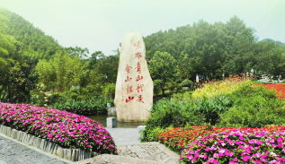和谐共生丨涵碧水 守青山 护生灵——总书记的“生态牵挂”