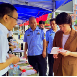 常宁举行“安全生产月”集中宣传活动 邓艳红到场指导
