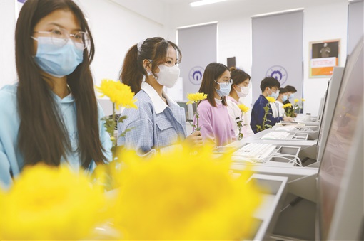 res03_attpic_brief.jpg res03_attpic_brief.jpg