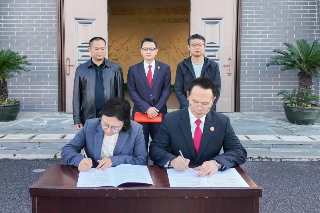 图片2.png 图片2.png