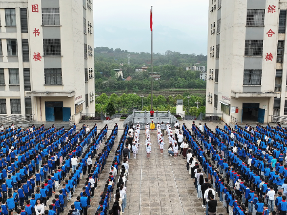 “好人之城”建设进行时 | 榜样进校园 美德润童心