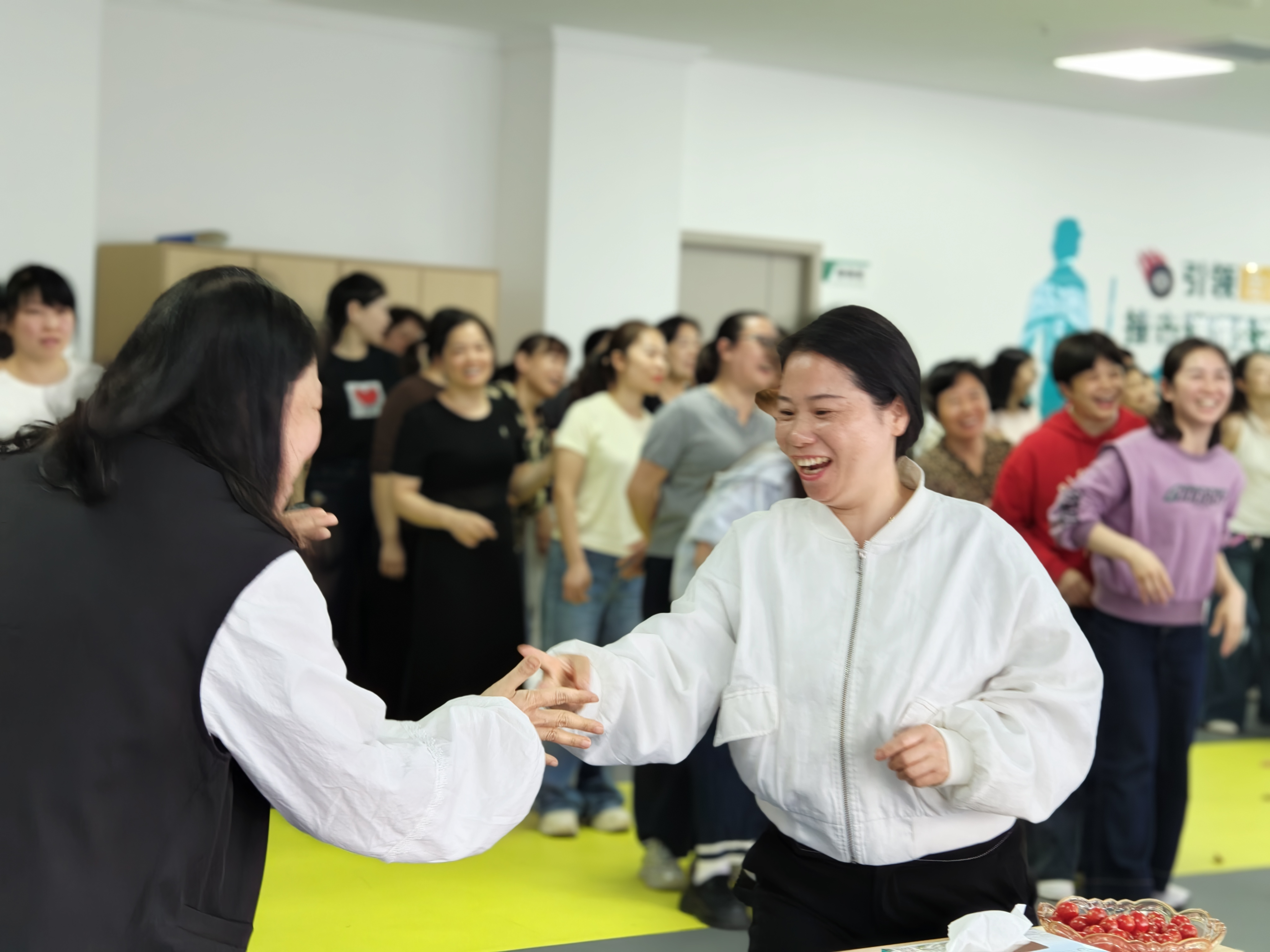 中医院护士节活动.jpg 中医院护士节活动.jpg