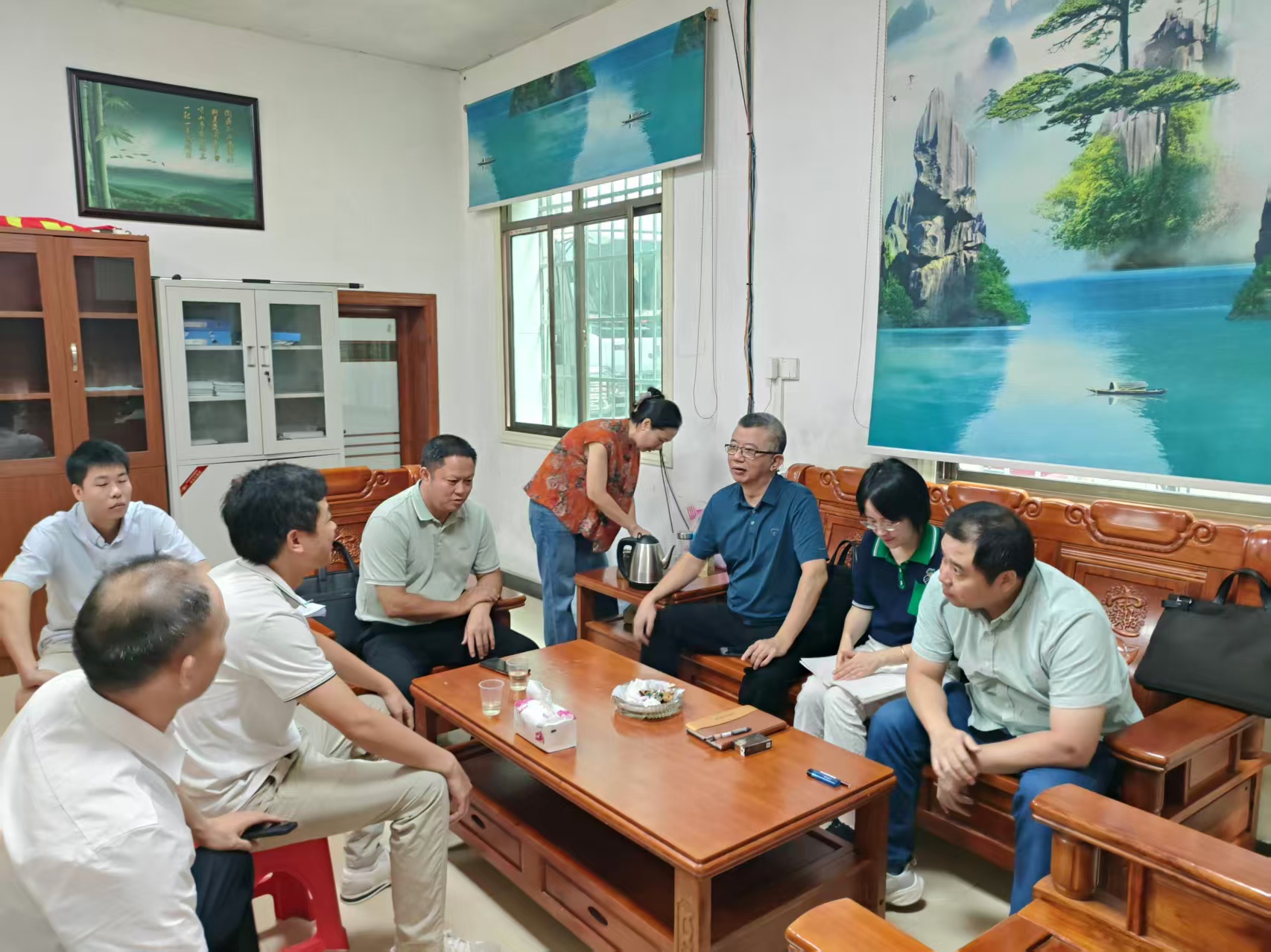 推进二轮土地延包.jpg 推进二轮土地延包.jpg