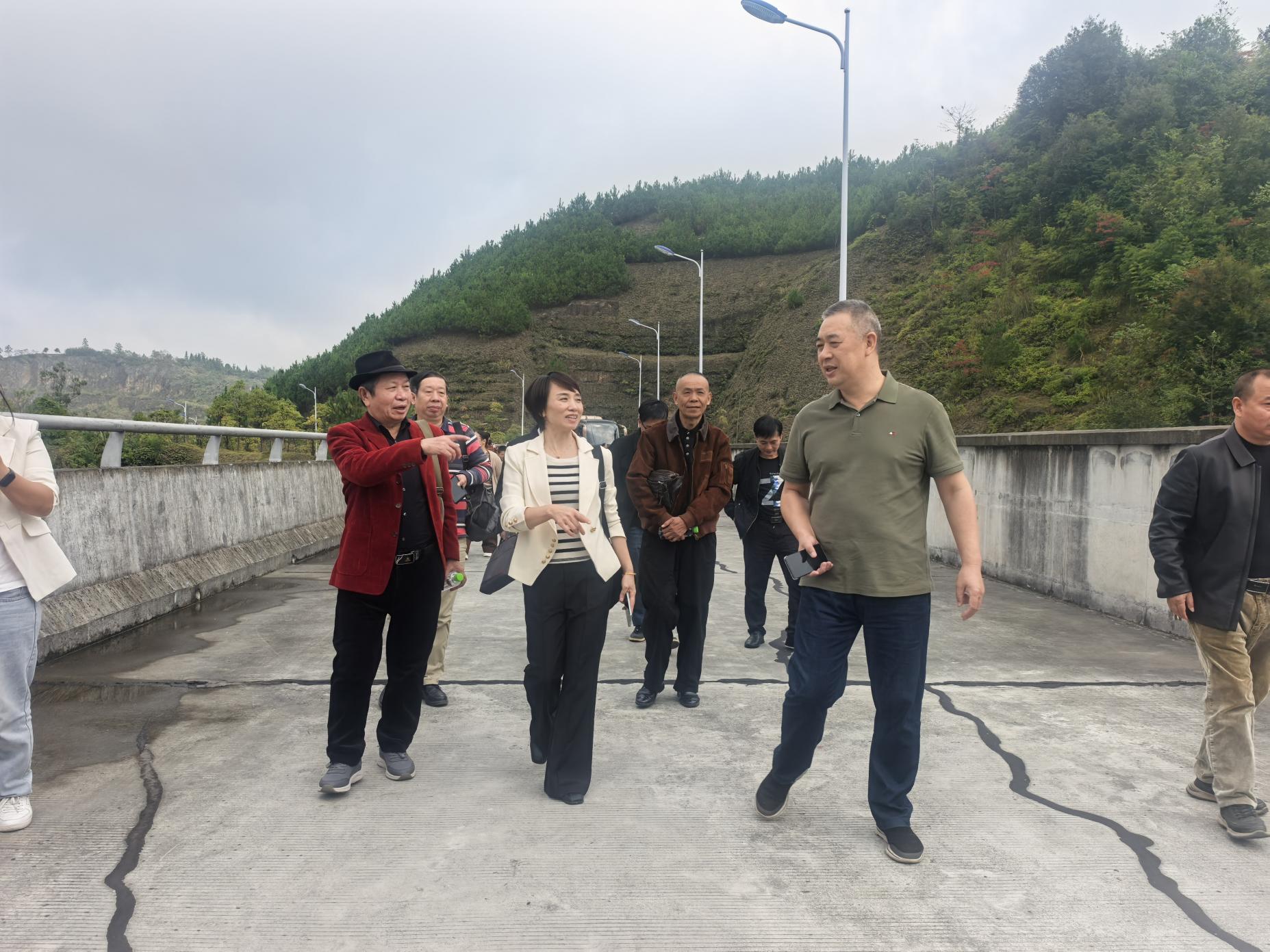 image003.jpg image003.jpg