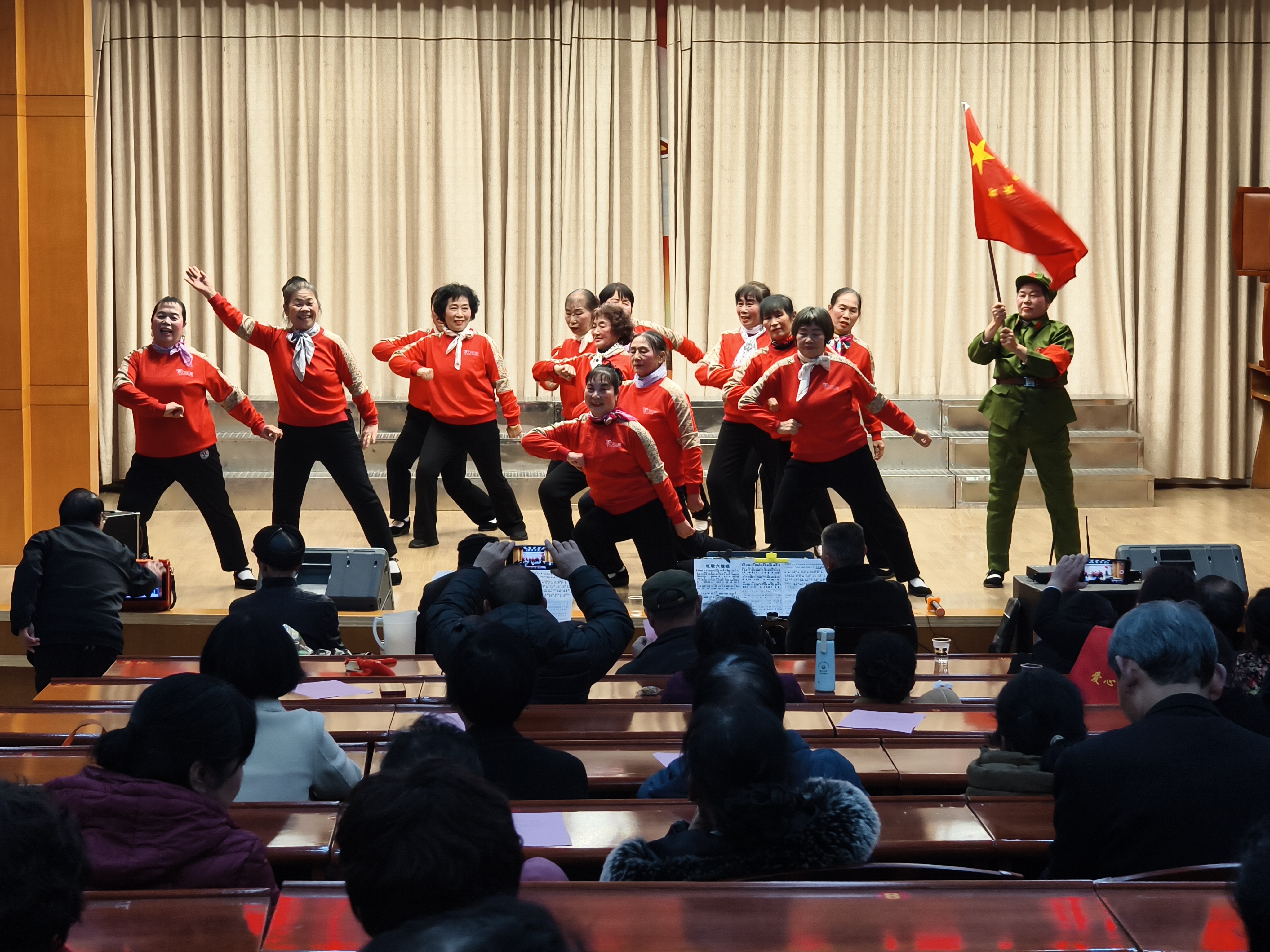 9e0585edde116f5cf1ad5f659b6bfb5.jpg