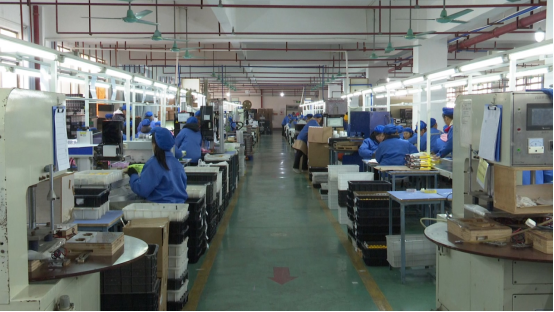 宜章经济开发区：订单生产忙  冲刺“开门红”736.png