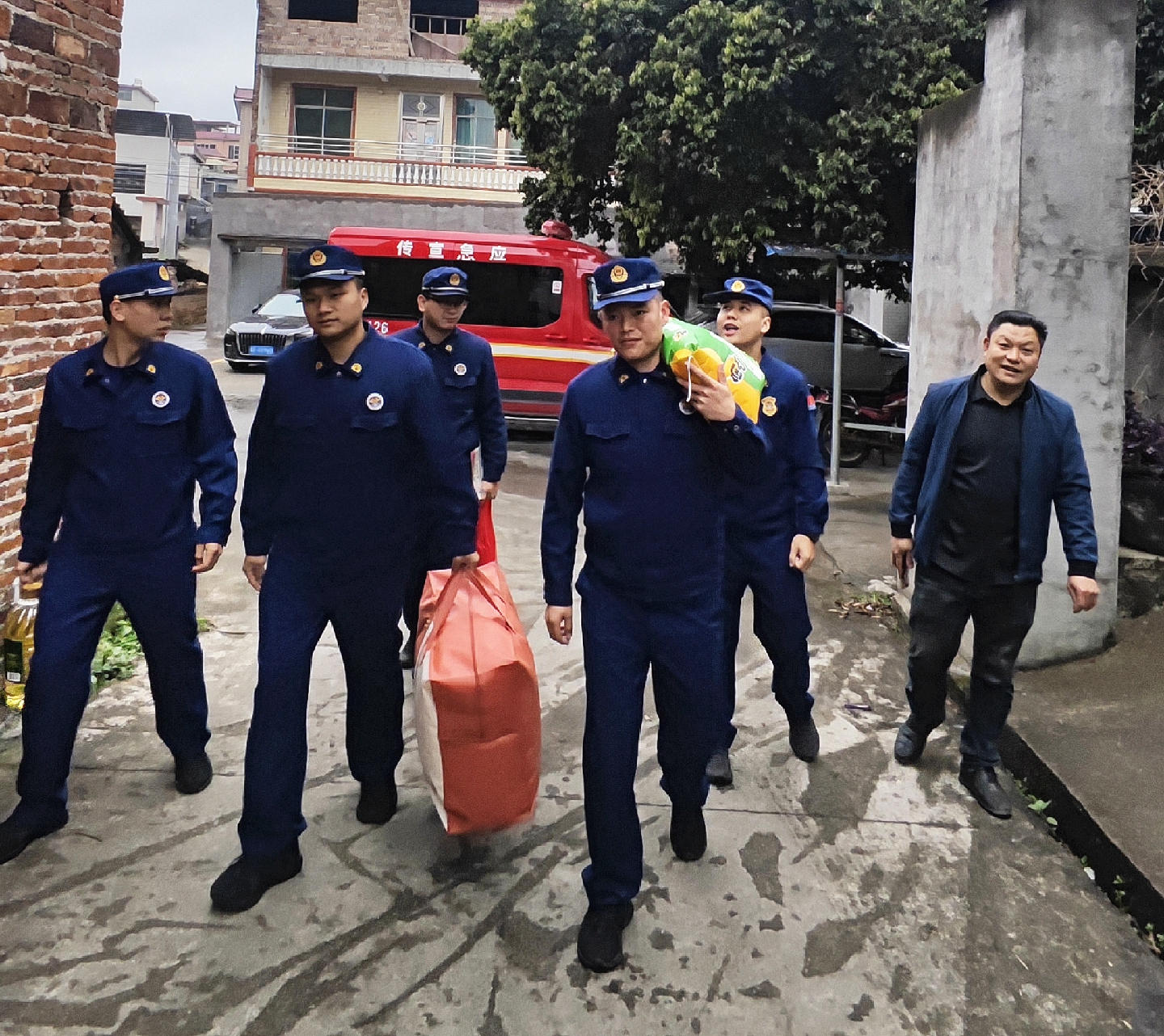 5b67f67511a99a8c065c8b521668c4be.jpg 5b67f67511a99a8c065c8b521668c4be.jpg