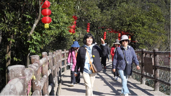 宜章：春日莽山  “韩流”涌动（新媒体）613.png