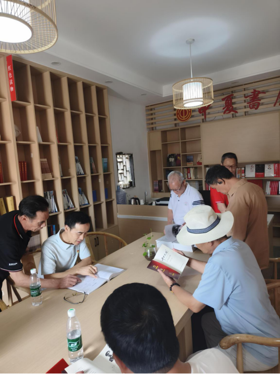 杨梅山矿区管理服务中心各支部联合开展主题党日活动376.png 杨梅山矿区管理服务中心各支部联合开展主题党日活动376.png